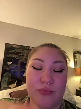 RosieDixx online show from 03.02.25