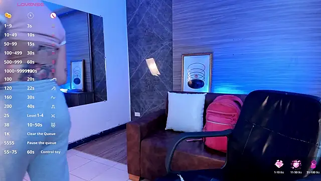 kimbrownn online show from 10.23.25