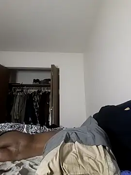 Snapshot of yellowwetfox chatting on 01.26.25 yellowwetfox online show from 01.26.25