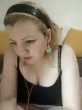 stefanyharper16 online show from 03.02.25