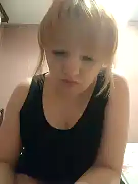 stefanyharper16 online show from 03.20.25