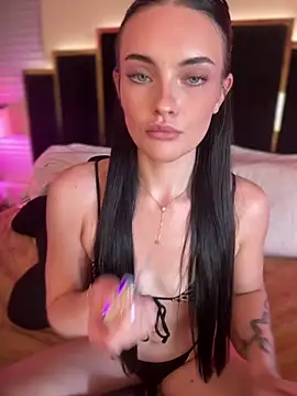 Snapshot of KarissaChantelle chatting on 05.29.26 KarissaChantelle online show from 05.29.26