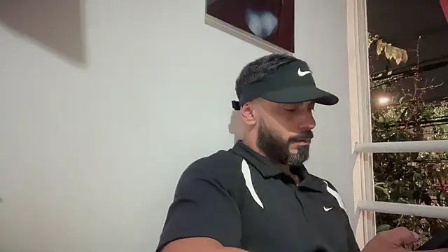 romeolovedark online show from 11.16.25