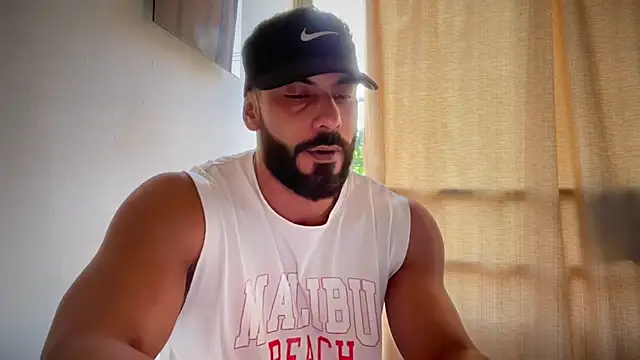 romeolovedark online show from 04.14.26