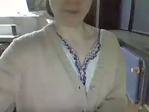 Moi Lina online show from 01.03.25