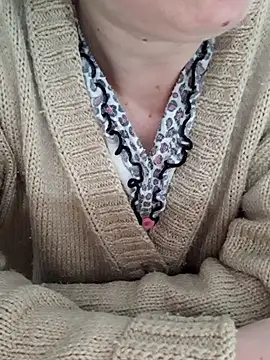 Moi Lina online show from 01.05.25