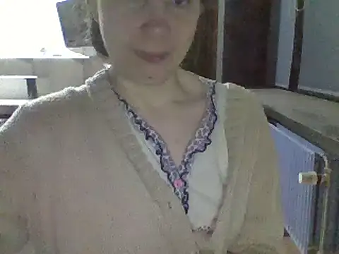 Moi Lina online show from 01.29.25