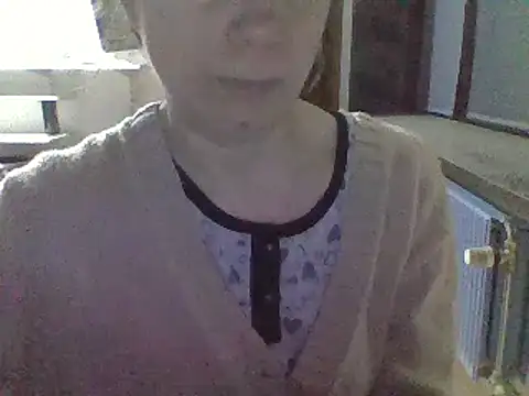 Moi Lina online show from 02.06.25