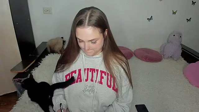 Snapshot of NataliEvans chatting on 06.25.26 NataliEvans online show from 06.25.26