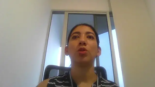 Snapshot of Eva_Rodriguez_ chatting on 03.29.26 Eva Rodriguez online show from 03.29.26