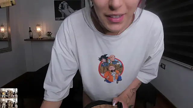 Snapshot of Mariana_Joness chatting on 03.17.25 Mariana Joness online show from 03.17.25