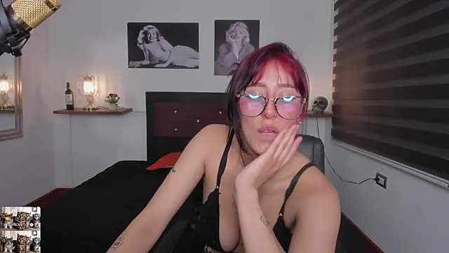 Snapshot of Mariana_Joness chatting on 03.21.25 Mariana Joness online show from 03.21.25