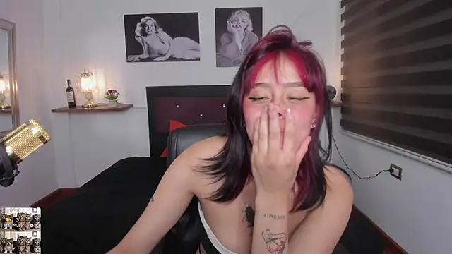 Snapshot of Mariana_Joness chatting on 03.22.25 Mariana Joness online show from 03.22.25