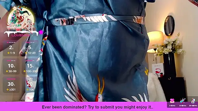 Snapshot of Damsel__in__mistress chatting on 12.18.24 Damsel in mistress online show from 12.18.24