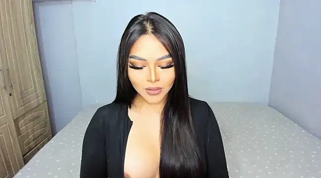 Snapshot of shantal_r0mance chatting on 12.19.24 shantal r0mance online show from 12.19.24