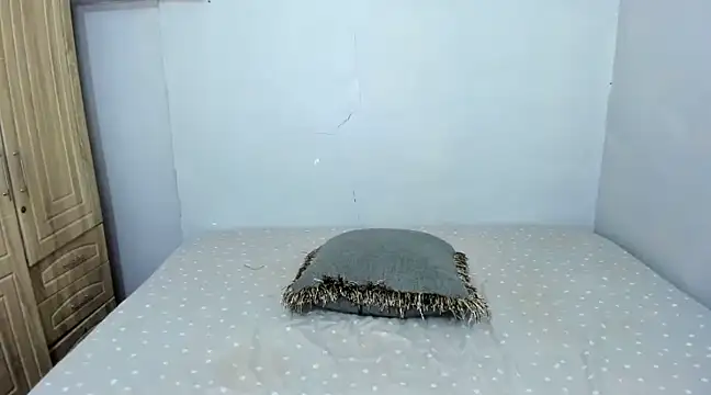 Snapshot of shantal_r0mance chatting on 12.19.24 shantal r0mance online show from 12.19.24