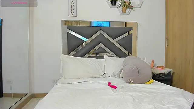 Snapshot of lexa_cooper chatting on 12.02.24 lexa cooper online show from 12.02.24