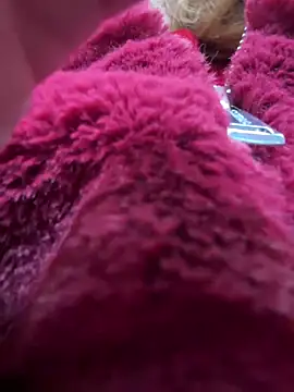 DaisyVibesss online show from 12.07.24