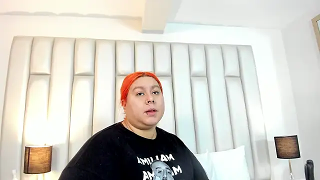 Snapshot of aandreaperez chatting on 09.13.25 aandreaperez online show from 09.13.25