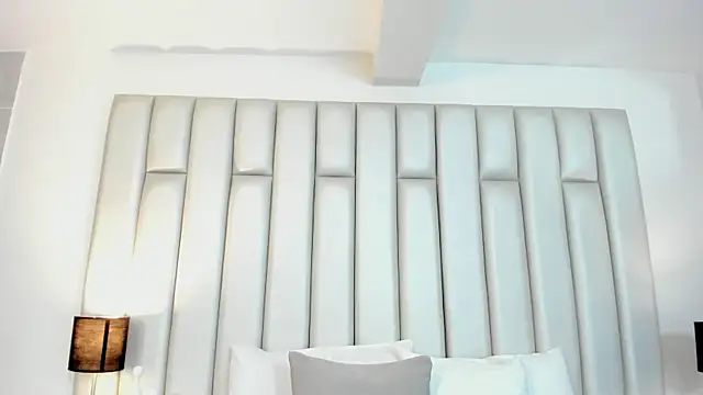 Snapshot of aandreaperez chatting on 11.08.25 aandreaperez online show from 11.08.25