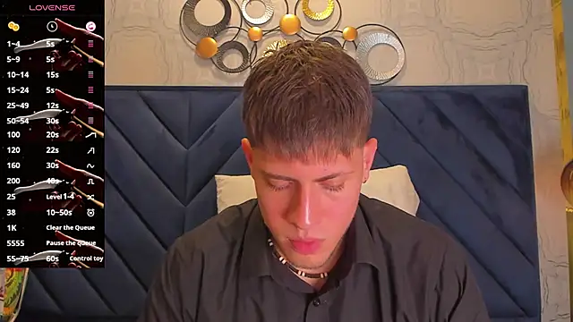 Snapshot of SebastianMaximoff chatting on 01.07.25 SebastianMaximoff online show from 01.07.25