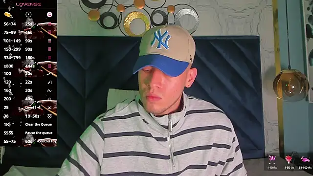 Snapshot of SebastianMaximoff chatting on 01.13.25 SebastianMaximoff online show from 01.13.25