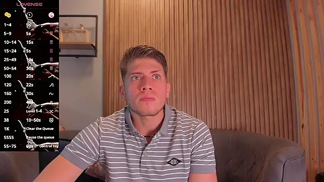 Snapshot of SebastianMaximoff chatting on 01.14.25 SebastianMaximoff online show from 01.14.25