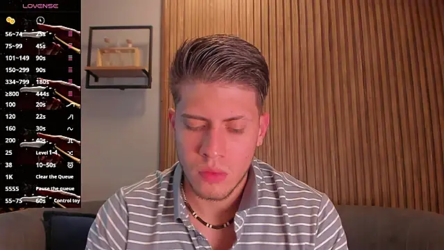 Snapshot of SebastianMaximoff chatting on 01.14.25 SebastianMaximoff online show from 01.14.25