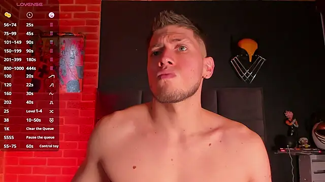 Snapshot of SebastianMaximoff chatting on 02.08.25 SebastianMaximoff online show from 02.08.25