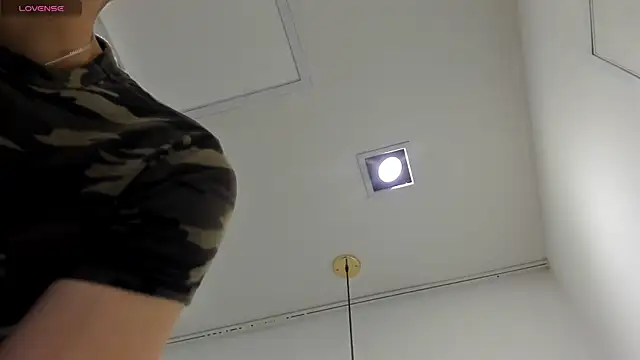 Snapshot of SebastianMaximoff chatting on 11.07.25 SebastianMaximoff online show from 11.07.25