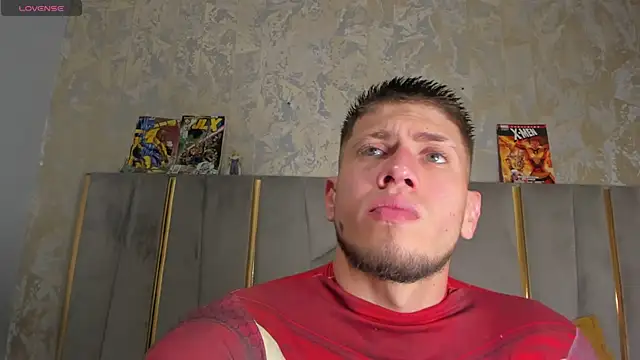 Snapshot of SebastianMaximoff chatting on 11.08.25 SebastianMaximoff online show from 11.08.25