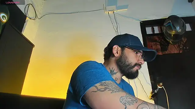 CamiloGray  online show from 12.21.25