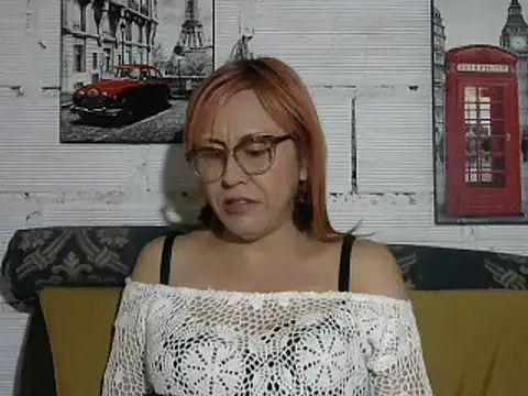 divahot08 online show from 03.13.25