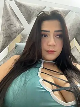 cutesarah  online show from 01.20.25