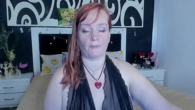 SinFulTitsDD online show from 01.05.25