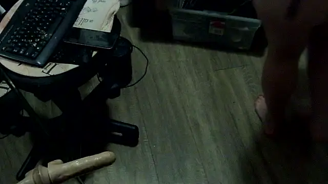 Snapshot of Cataleia21 chatting on 10.05.25 Cataleia21 online show from 10.05.25