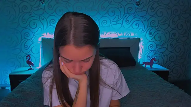 AlexaBarkley online show from 12.08.24