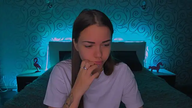 AlexaBarkley online show from 12.15.24