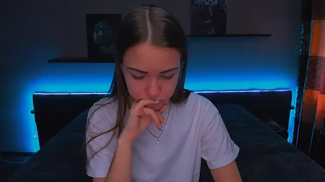 AlexaBarkley online show from 03.19.25