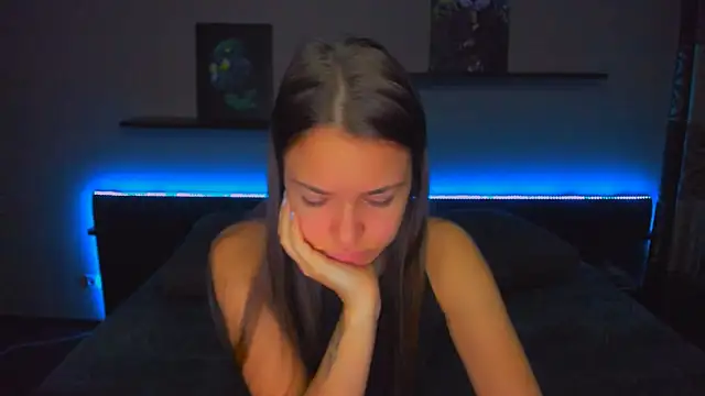 AlexaBarkley online show from 10.22.25