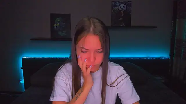 AlexaBarkley online show from 12.18.25