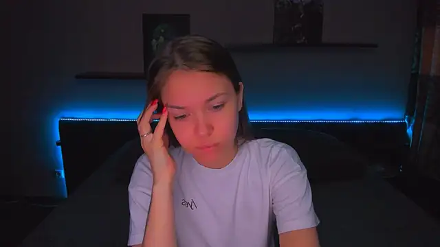 AlexaBarkley online show from 04.06.26