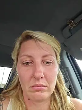 SheIsSomething online show from 03.17.25