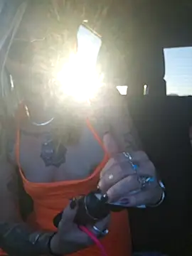 SheIsSomething online show from 02.04.26