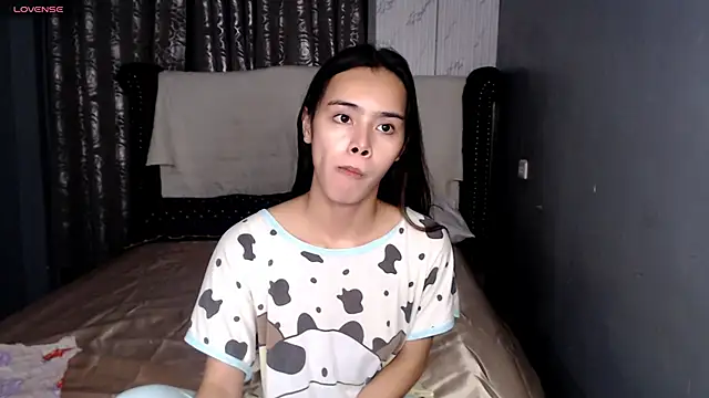 shecutie69 online show from 11.30.25