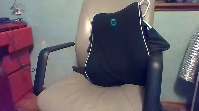 peaches playz online show from 02.15.25