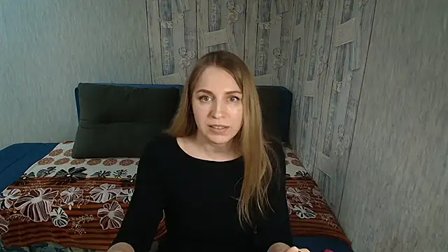 Pilly green  online show from 12.03.25