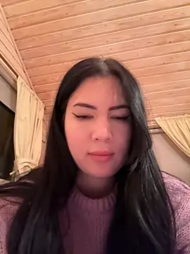 clairewntr online show from 01.01.25