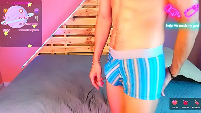 Snapshot of sexxgods chatting on 01.18.25 sexxgods online show from 01.18.25