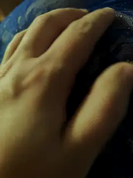 Snapshot of LovlyAnnie chatting on 12.19.25 LovlyAnnie online show from 12.19.25